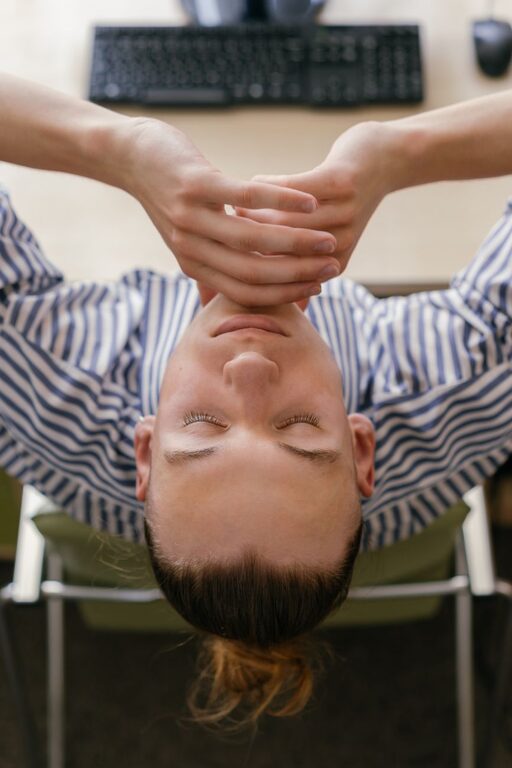 Mindful Breaks You Can Take in Five Minutes